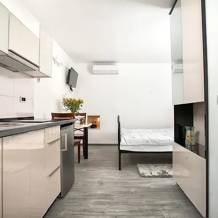 Appartamento & Kartolina *