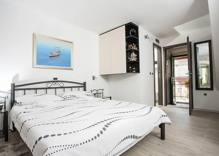 & Kartolina Apartamento *