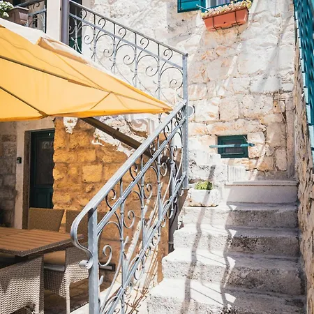 & Kartolina * سبليت