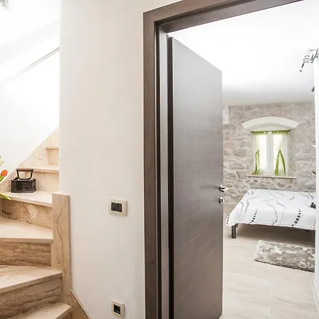 شقة & Kartolina *