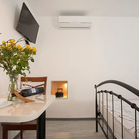 & Kartolina سبليت